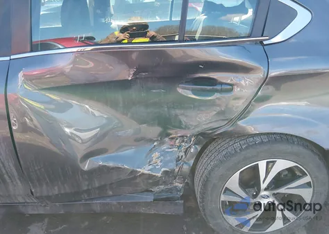 2022 Subaru Legacy Premium z USA, uszkodzony, nr VIN 4S3BWAD60N3004468